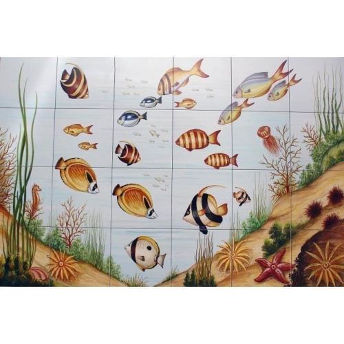 Peisaj subacvatic pesti